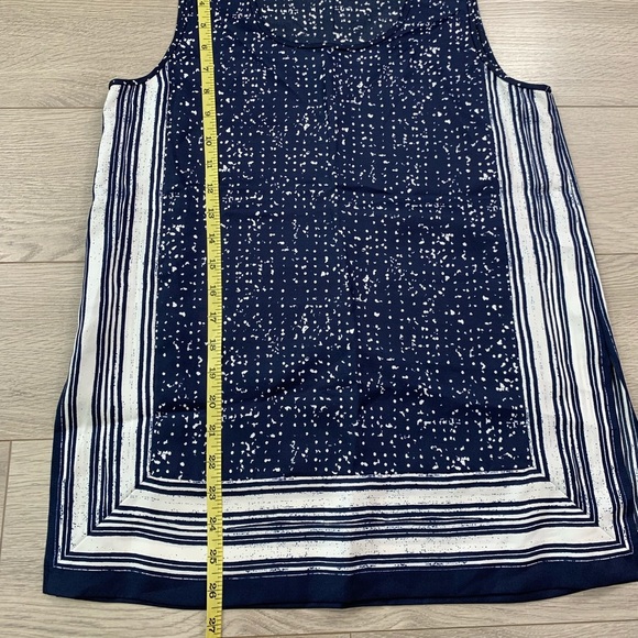 Vince Navy Silk Scarf Print Tank Top - Picture 10 of 11